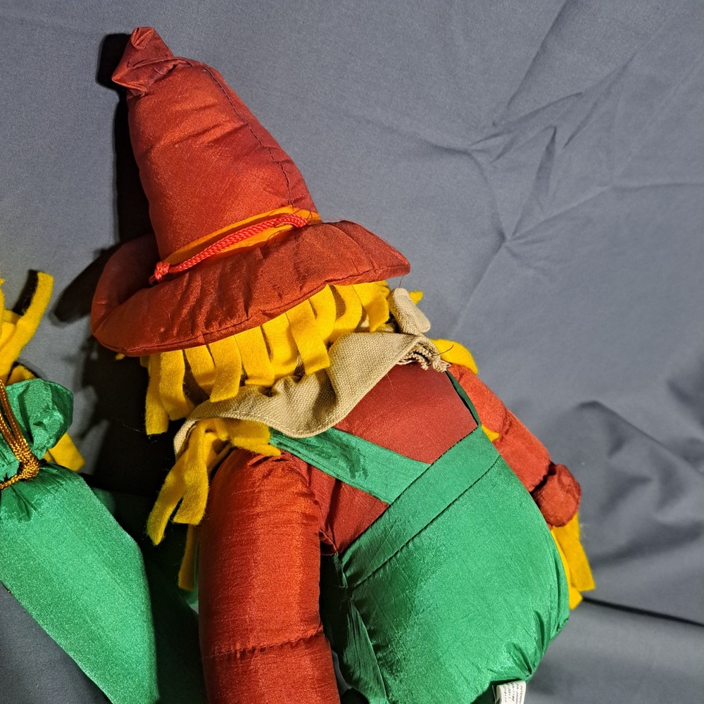 VTG 1996 International Silver Co Scarecrow Plush Fall Decor Green Red - Picture 4 of 6